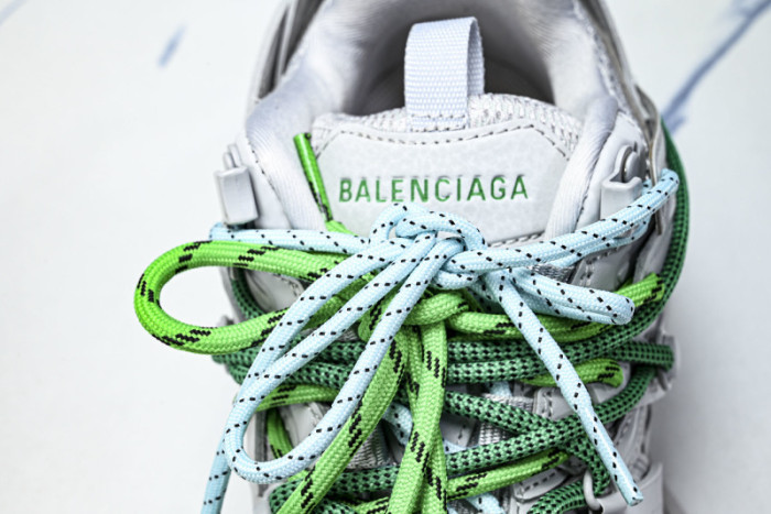 BLCG Track  800590 WTRHK 1340