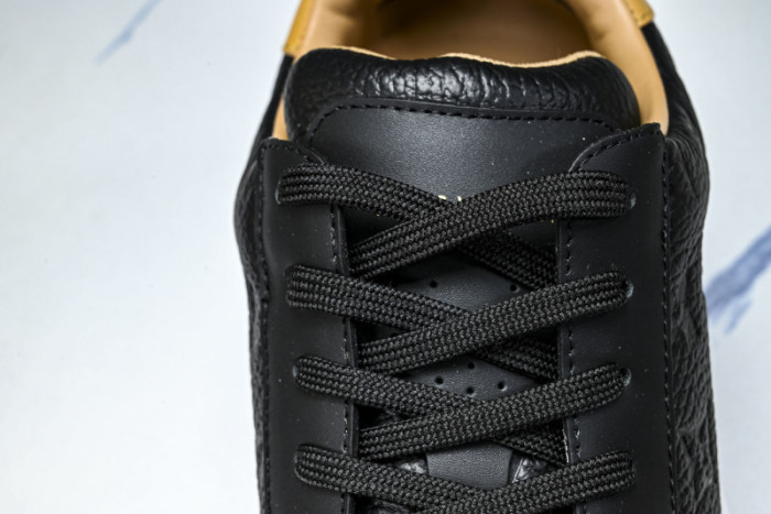 LV SNEAKER FOR-LV384