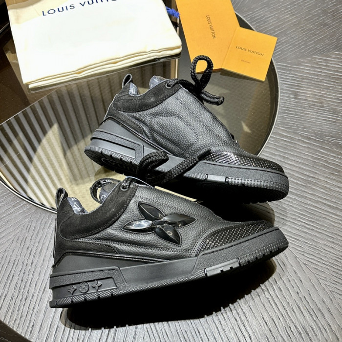 LV SNEAKER LOW FOR-LV240