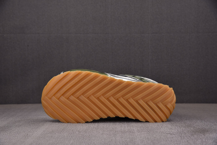 b0tt*ga Ven*ta orbit sneaker