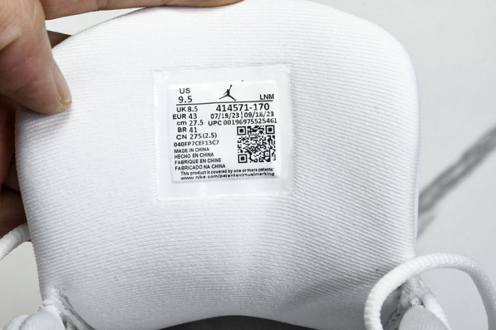 AIR JORDAN 13 RETRO “Blue Grey”   414571 170