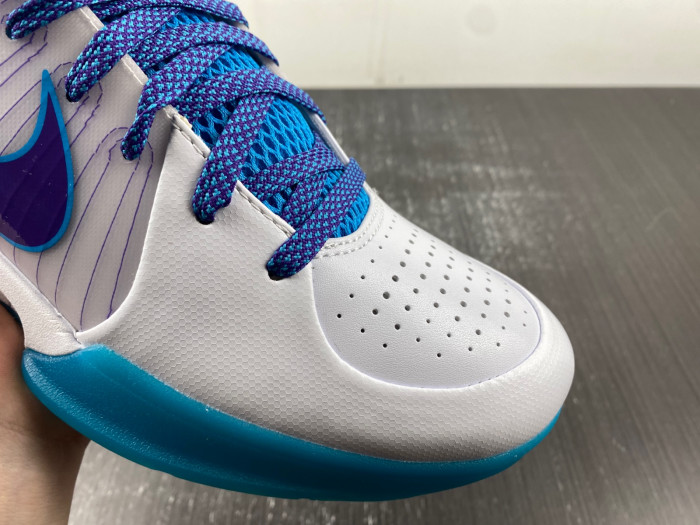 Zoom Kobe 4 Protro “Draft Day”   v339-100