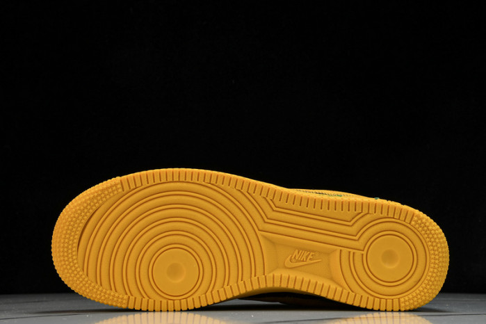 Nike Air Force 1 LV 022602