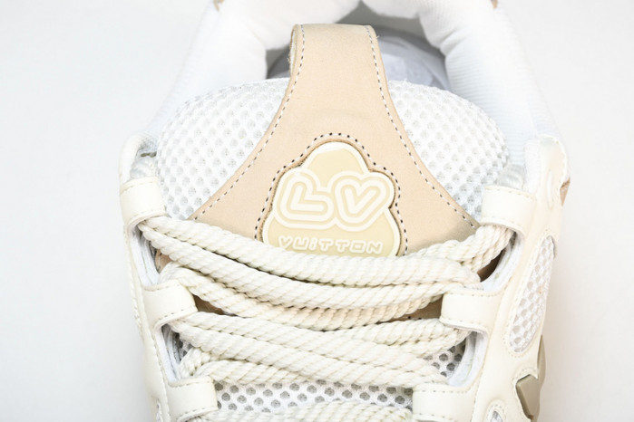 LV SNEAKER LOW  22202