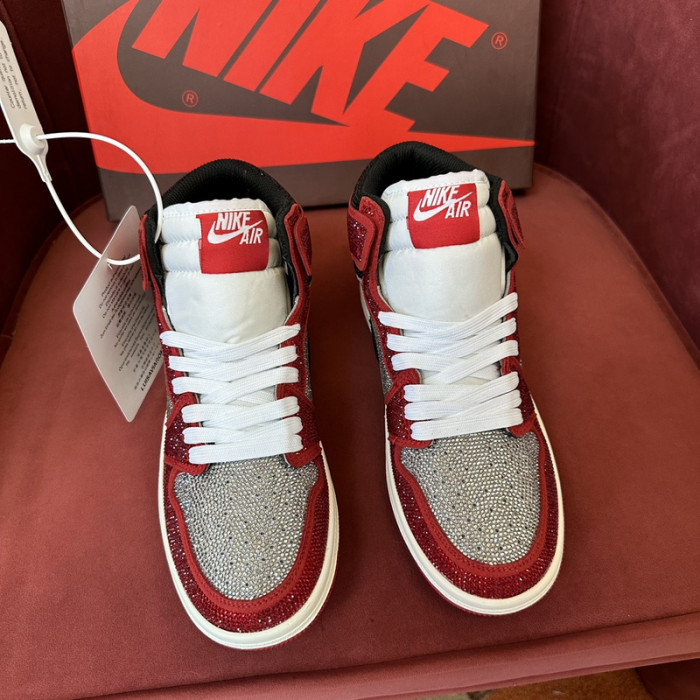 AIR JORDAN 1 RETRO  AJ-03