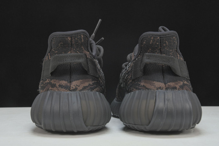 ad1d*s  Y**zy boost 350 v2 mx rock gw3774