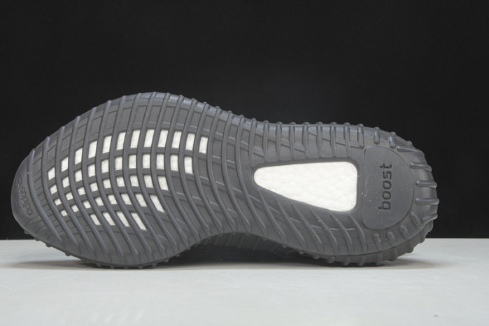 ad1d*s  Y**zy boost 350 v2 mx rock gw3774