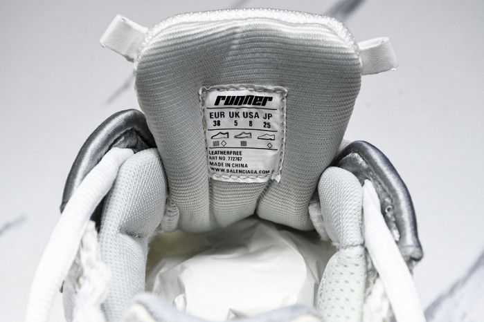 BLCG RUNNER  772767-WRUNG 9517