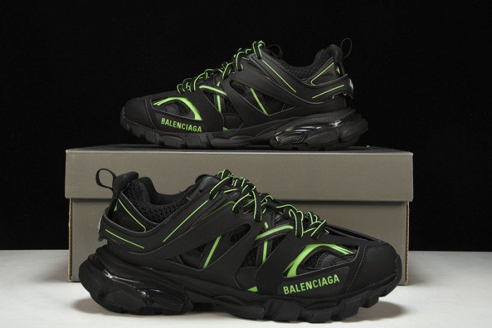 BLCG Track Trainer black green 542436 W2LA1 2042