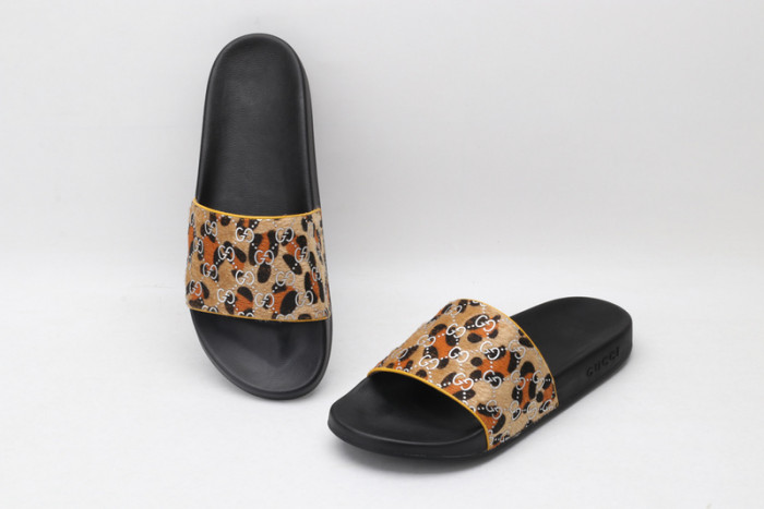 Gv*c slippers leopard print