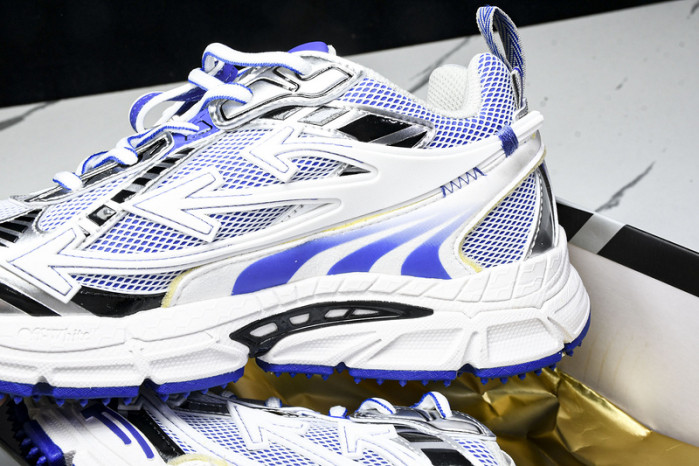 OF C/O  SNEAKER  FOR-022304