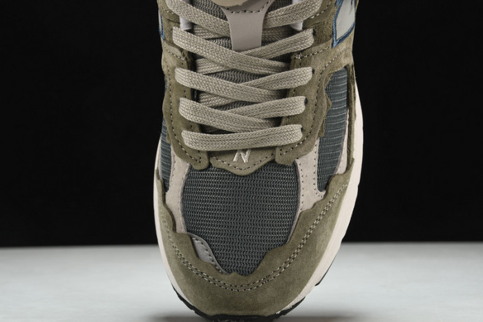 New Balance yeeshoes M2002RDD