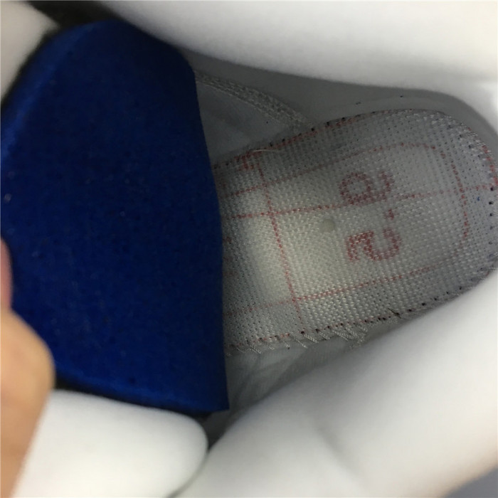 AIR JORDAN 13 “LAKERS” 414571-105