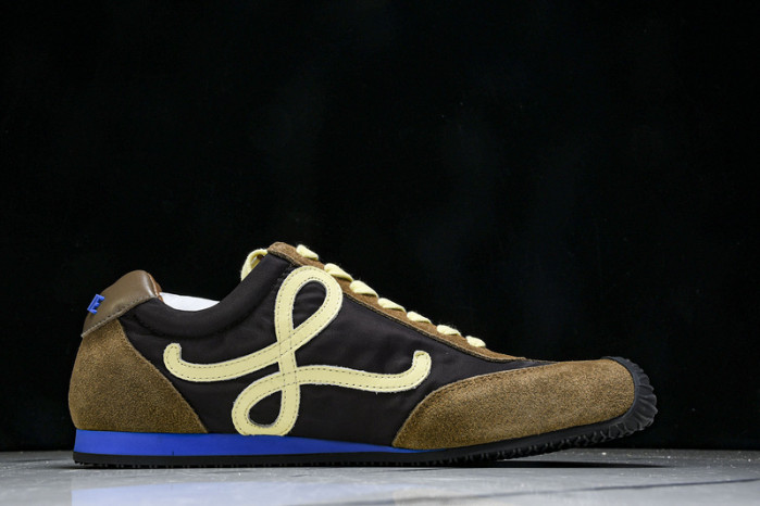 L*0ewe Ballet Runner  LW-FOR04