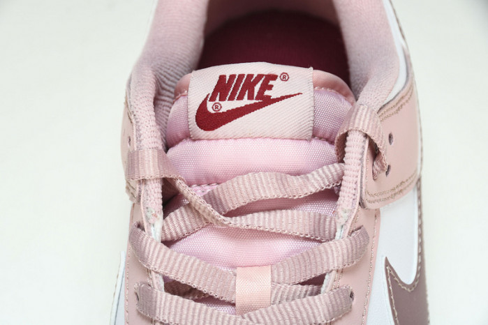 Nike Dunk Low GS "Pink Velvet"  DO6485-600