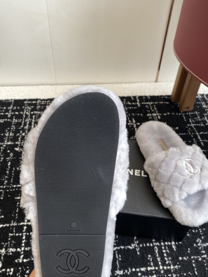 CH*NEL SLIPPERS