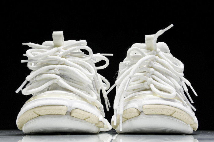 BLCG Track 786281 W3CO1 2000