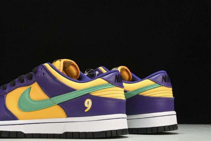 Nike Dunk Low Retro "Lisa Leslie"  DO9581-500