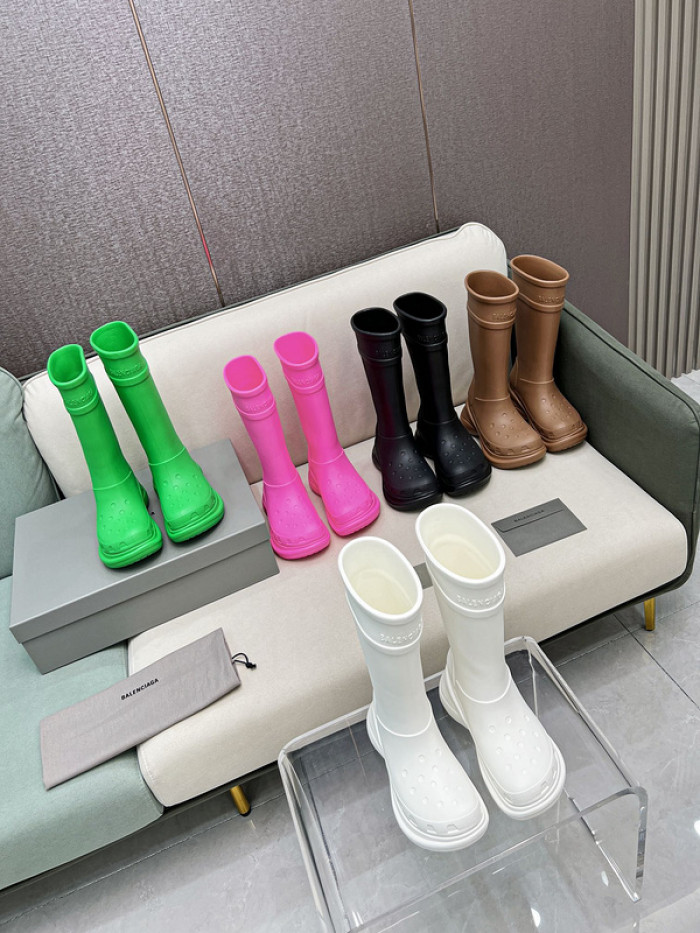 blcg Cr0c5 boot  211128