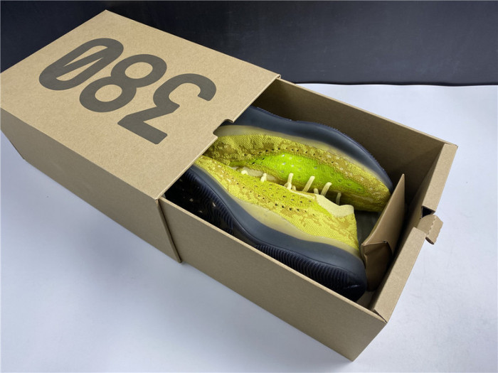 ad1d*s Y**zy boost 380 hylte glow fz4990