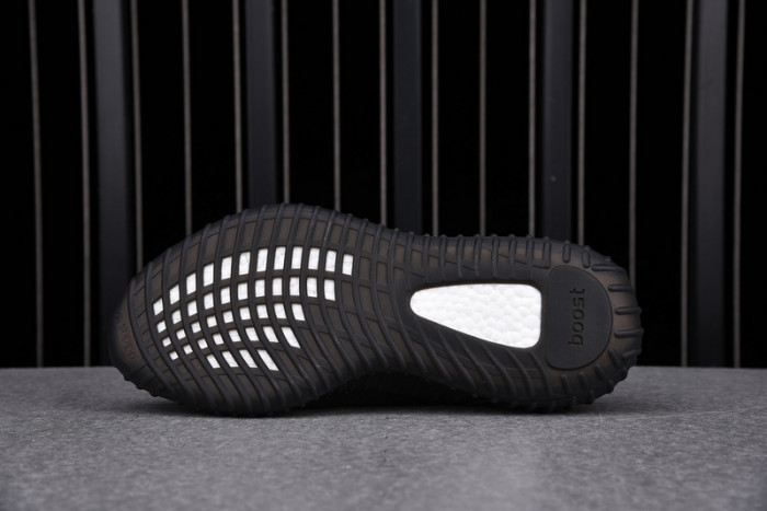 ad1d*s Y**zy boost 350 v2 core black copper by1605