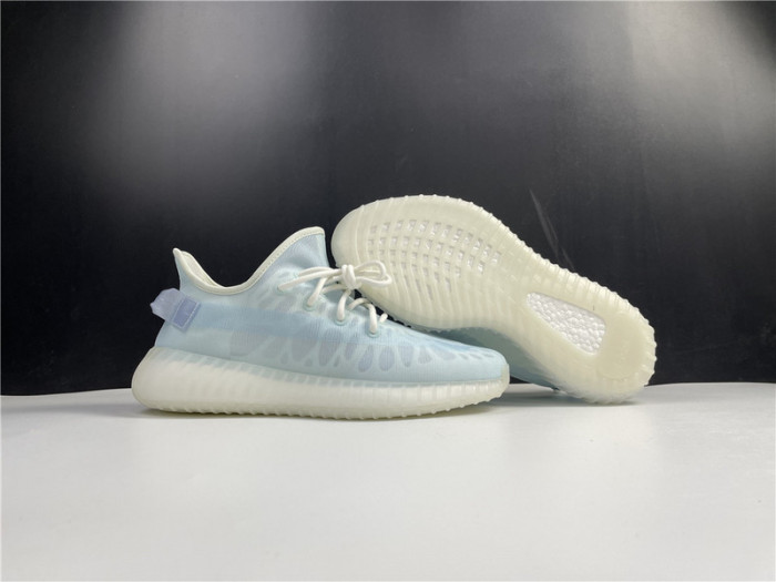 ad1d*s Y**zy boost 350 v2 