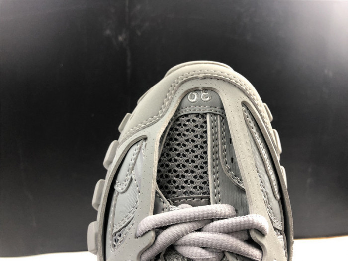 BLCG Track Trainer Grey 542436 W2LA1 3253