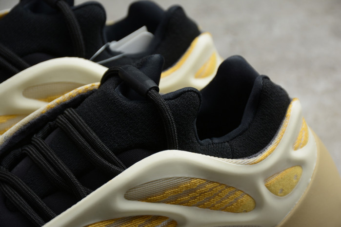 ad1d*s Y**zy 700 v3 “srphym"g54853