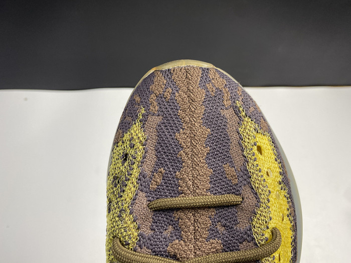 ad1d*s Y**zy boost 380 