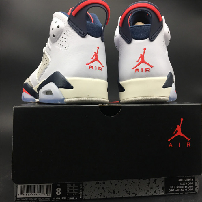AIR JORDAN 6 RETRO TINKER WHITE/INFRARED 23-NEUTRAL GREY-SAIL 384664-104
