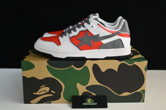 A B*THING APE  YEE-012