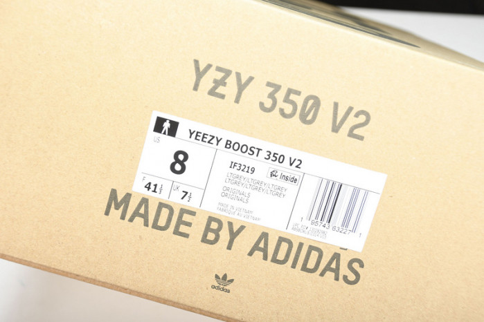 ad1d*s Y**zy boost 350 v2 if3219
