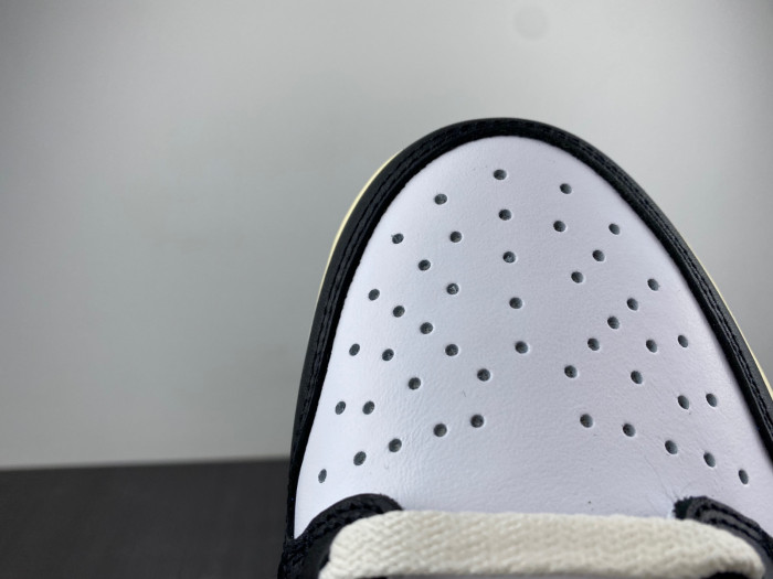 Air Jordan 1 Low CZ0790-104