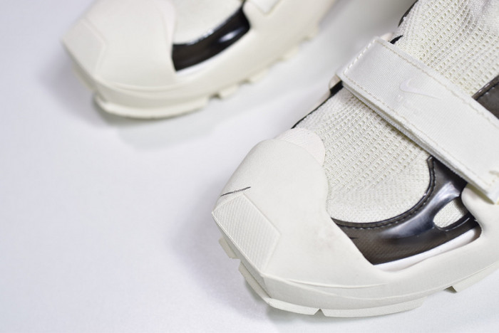 Nike Free TR 3 Flyknit SP MMW Sail AQ9201-100